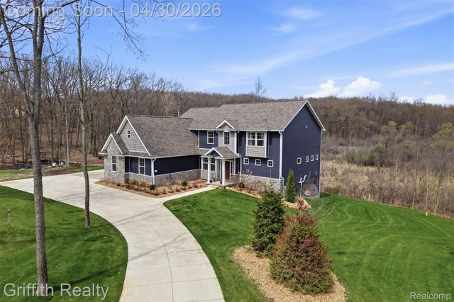 2550 Hartun Drive, Brighton Township, MI 48114