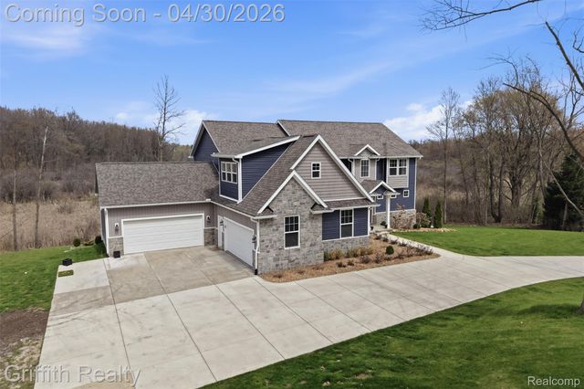 2550 Hartun Drive, Brighton Township, MI 48114