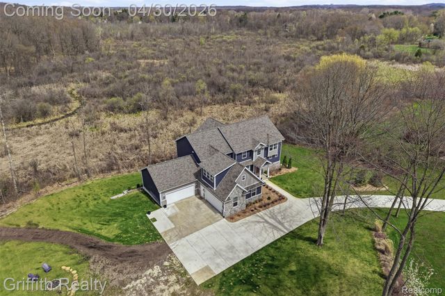 2550 Hartun Drive, Brighton Township, MI 48114