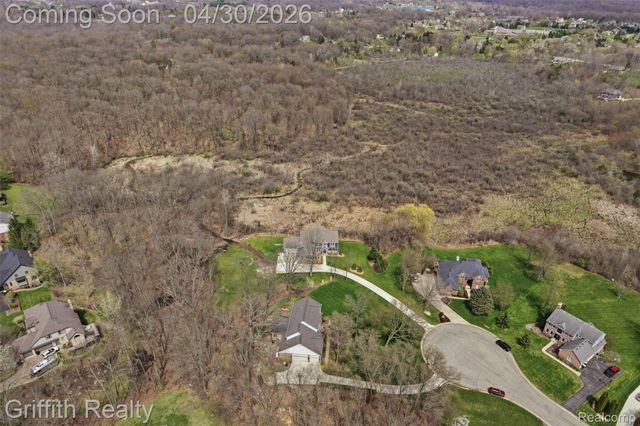 2550 Hartun Drive, Brighton Township, MI 48114