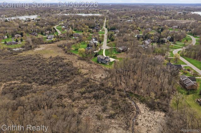 2550 Hartun Drive, Brighton Township, MI 48114
