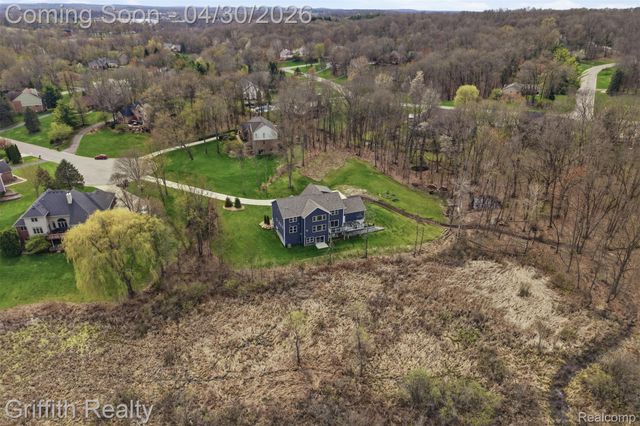 2550 Hartun Drive, Brighton Township, MI 48114