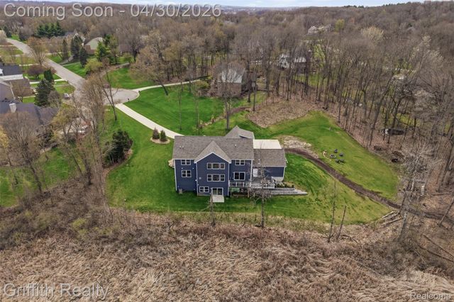 2550 Hartun Drive, Brighton Township, MI 48114