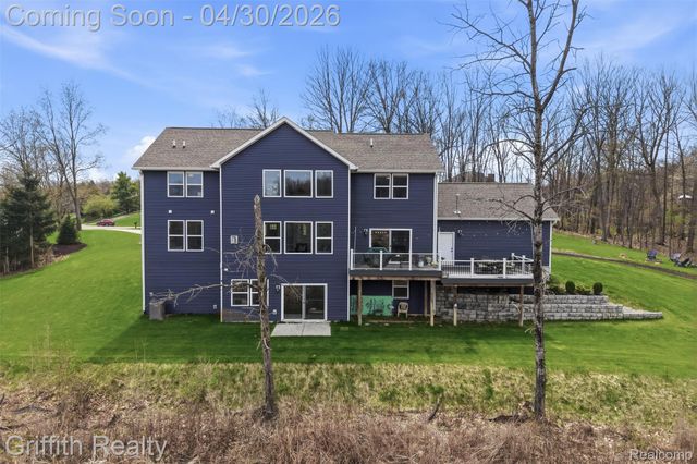 2550 Hartun Drive, Brighton Township, MI 48114