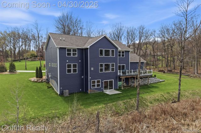 2550 Hartun Drive, Brighton Township, MI 48114
