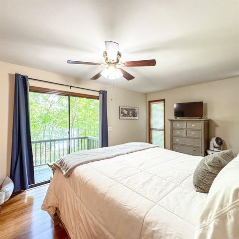 8 Castellon Drive, Hot Springs Village, AR 71909