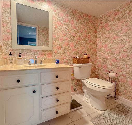 8 Castellon Drive, Hot Springs Village, AR 71909