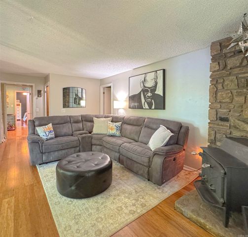 8 Castellon Drive, Hot Springs Village, AR 71909