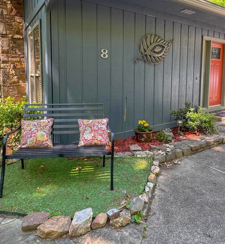 8 Castellon Drive, Hot Springs Village, AR 71909