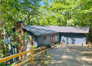 8 Castellon Drive, Hot Springs Village, AR 71909