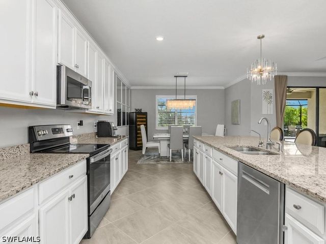 17575 Kinzie LN, Estero, FL 33928