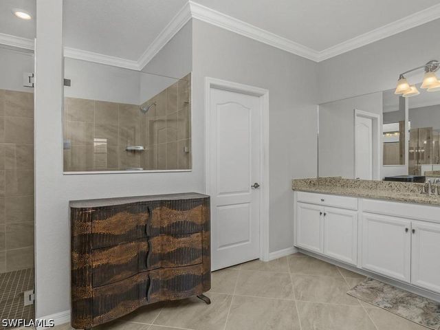 17575 Kinzie LN, Estero, FL 33928