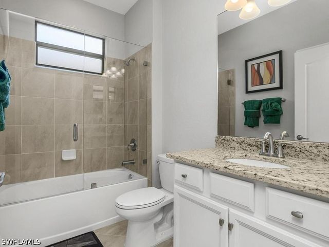 17575 Kinzie LN, Estero, FL 33928