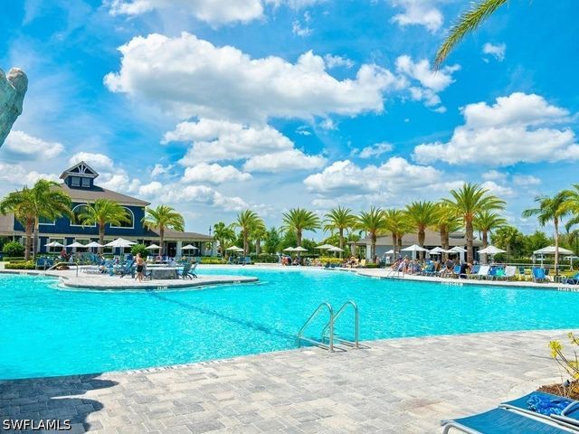 17575 Kinzie LN, Estero, FL 33928