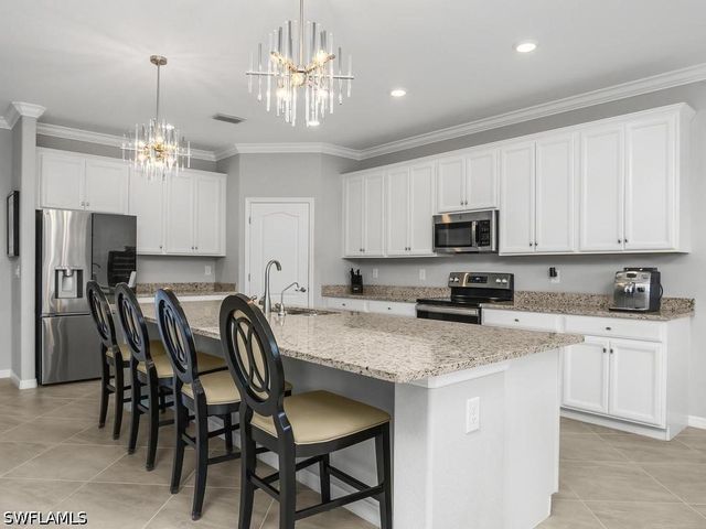 17575 Kinzie LN, Estero, FL 33928