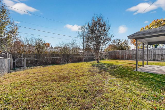 709 Oak Grove Lane, Royse City, TX 75189