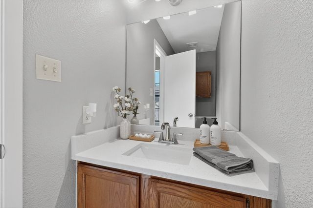 709 Oak Grove Lane, Royse City, TX 75189