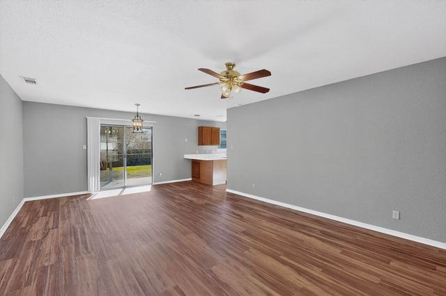 709 Oak Grove Lane, Royse City, TX 75189