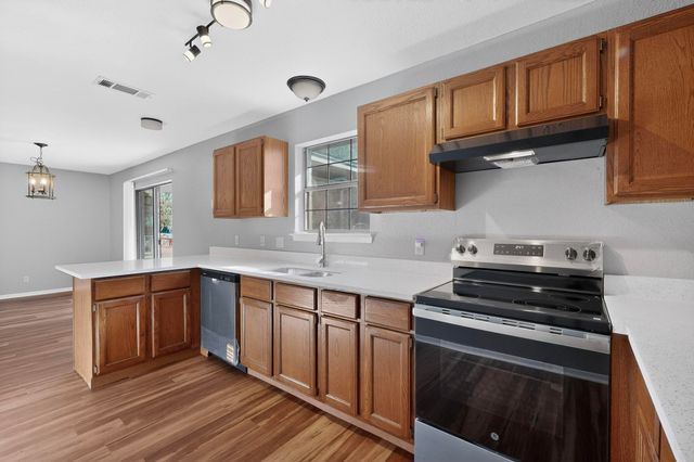 709 Oak Grove Lane, Royse City, TX 75189