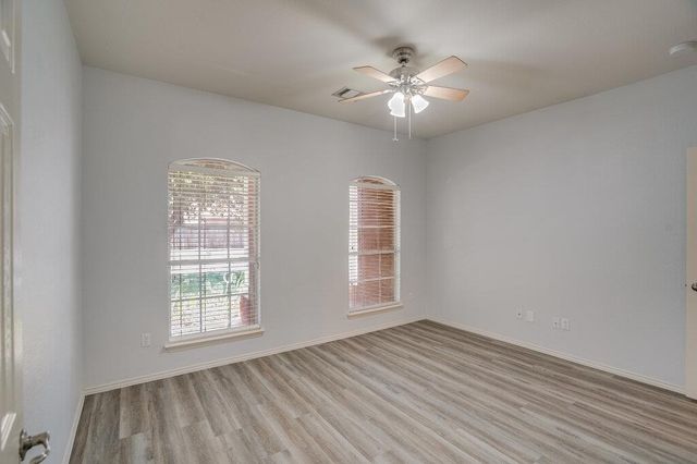 3310 Zinfandel LN, Leander, TX 78641
