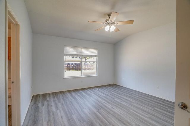 3310 Zinfandel LN, Leander, TX 78641
