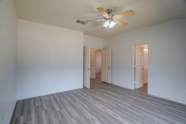 3310 Zinfandel LN, Leander, TX 78641