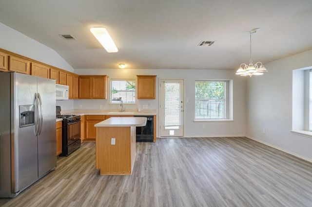 3310 Zinfandel LN, Leander, TX 78641
