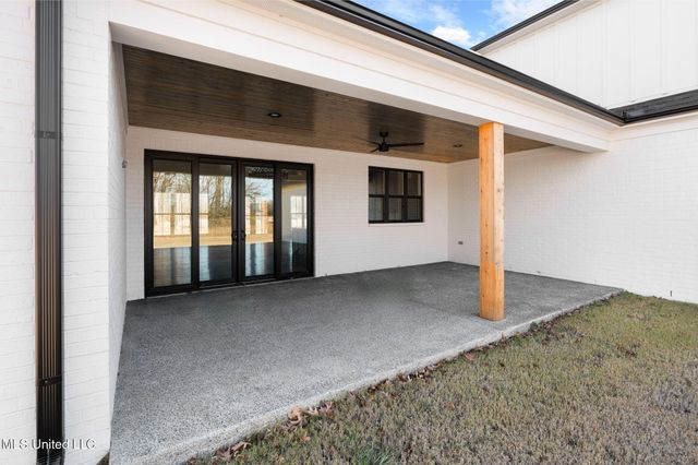 5199 Brook Lane, Hernando, MS 38632