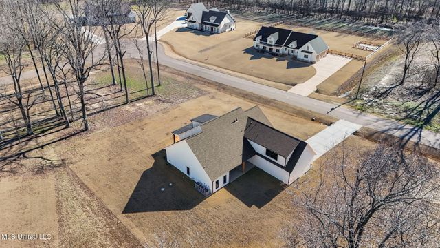 5199 Brook Lane, Hernando, MS 38632