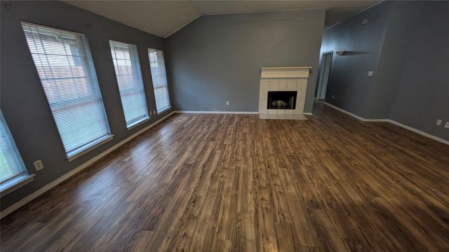 3713 Broken Pine Trail, Fort Worth, TX 76137