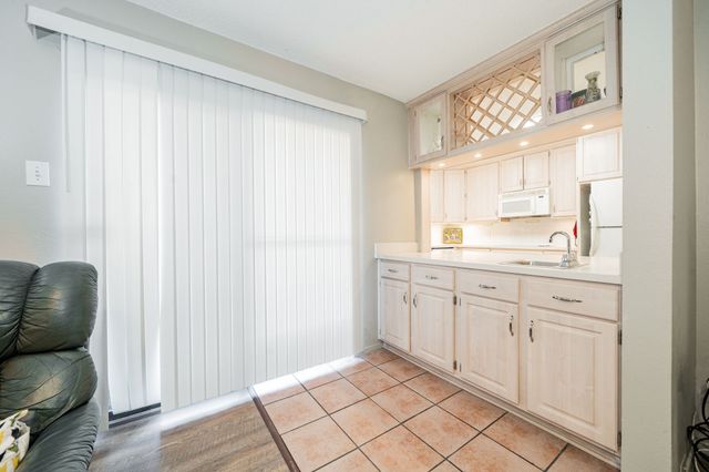 5335 Bent Tree Forest Drive 170, Dallas, TX 75248