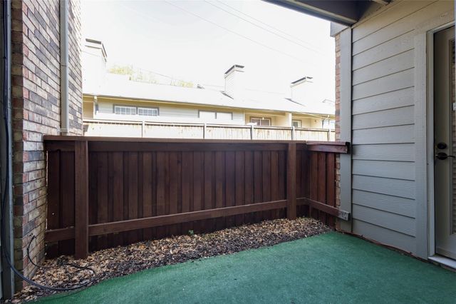 5335 Bent Tree Forest Drive 170, Dallas, TX 75248