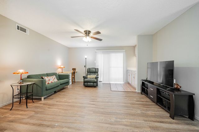 5335 Bent Tree Forest Drive 170, Dallas, TX 75248