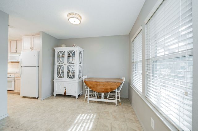 5335 Bent Tree Forest Drive 170, Dallas, TX 75248