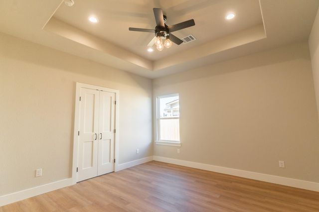 313 String Prairie WAY, Smithville, TX 78957