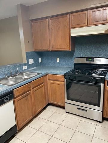 7615 Jonathon Court, Houston, TX 77489