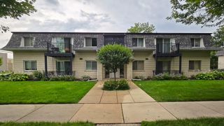 9601 S Karlov Avenue 104, Oak Lawn, IL 60453