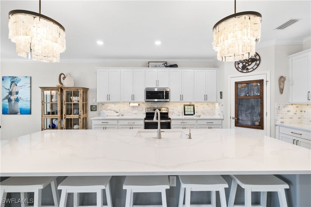 10687 Prato DR, Fort Myers, FL 33913