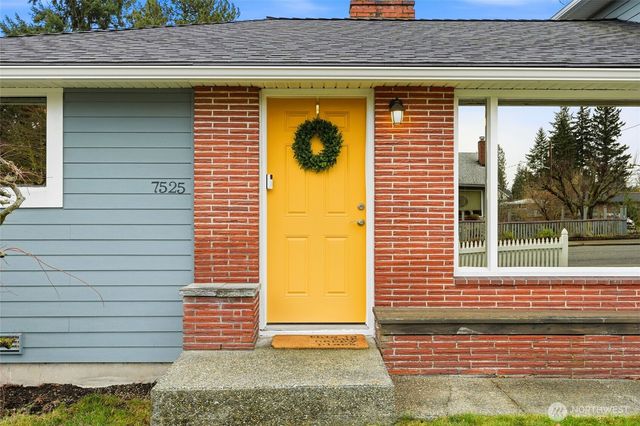 7525 Beverly Lane, Everett, WA 98203