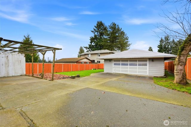 7525 Beverly Lane, Everett, WA 98203