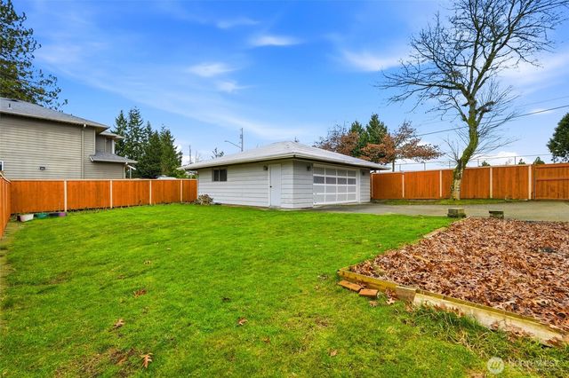7525 Beverly Lane, Everett, WA 98203
