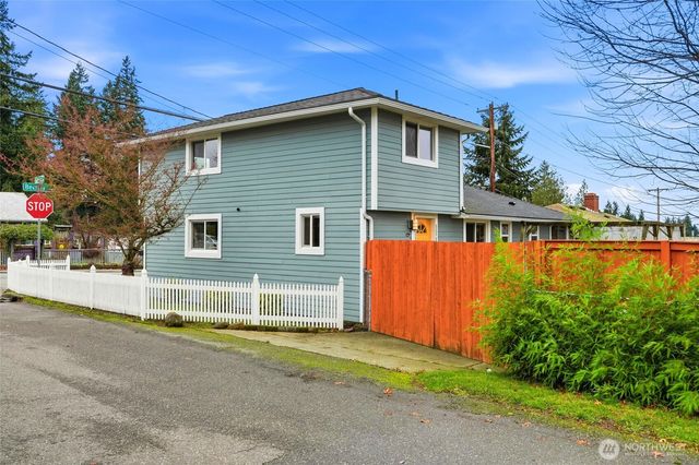 7525 Beverly Lane, Everett, WA 98203