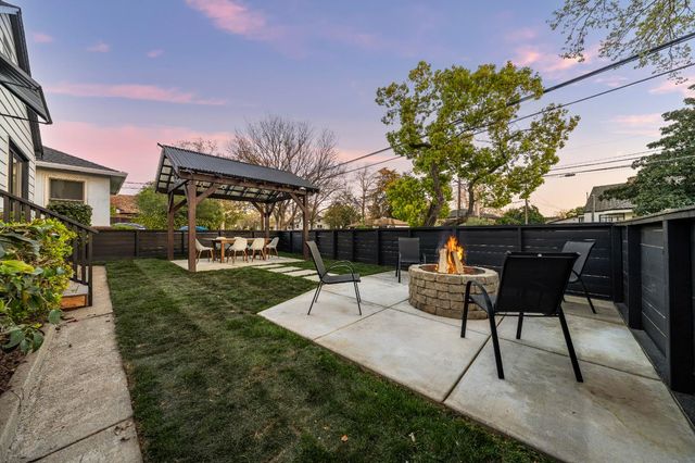 5401 J St, Sacramento, CA 95819