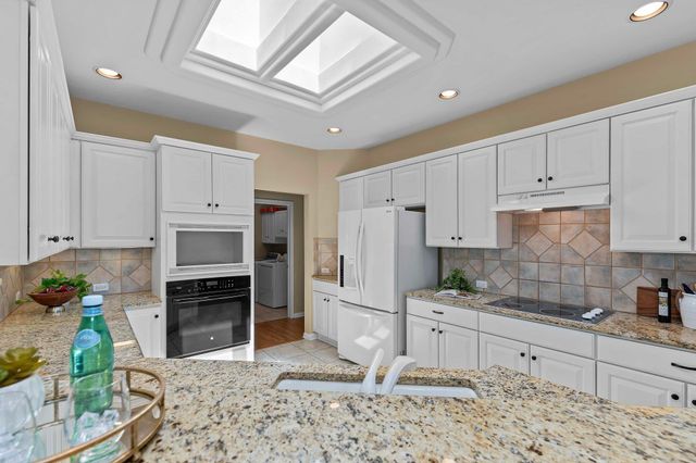 101 Vinca DR, Georgetown, TX 78633