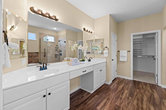 101 Vinca DR, Georgetown, TX 78633