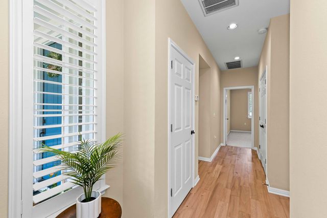101 Vinca DR, Georgetown, TX 78633