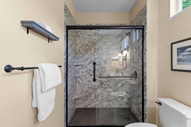 101 Vinca DR, Georgetown, TX 78633