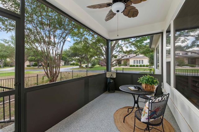101 Vinca DR, Georgetown, TX 78633