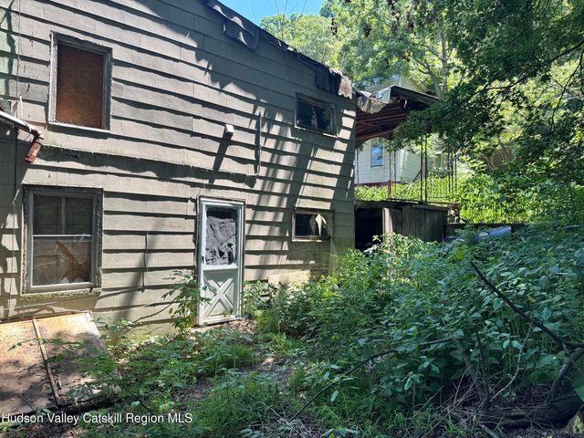 67 W Bridge Street, Catskill, NY 12414