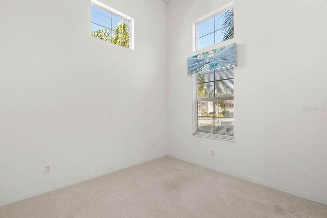 1226 LYNDHURST GREENS DRIVE 11, Sun City Center, FL 33573